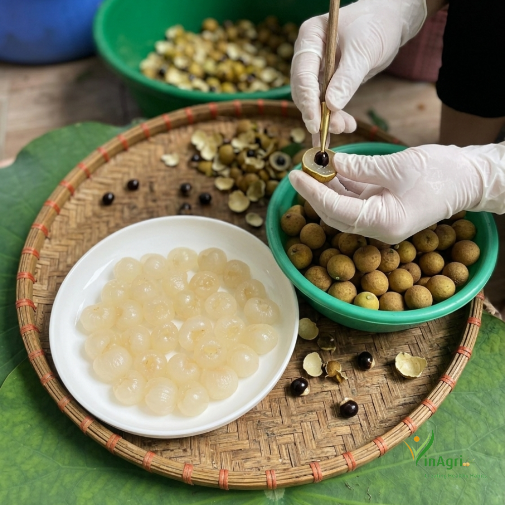 Bóc tách vỏ và hạt long nhãn